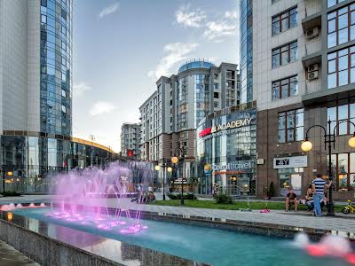 квартира за адресою Андрія Верхогляда вул. (Михайла Драгомирова), 1-20