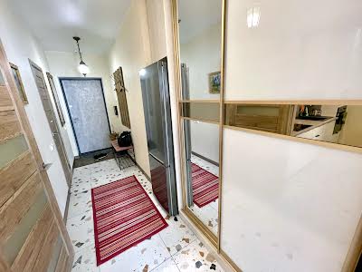 квартира по адресу Вышгородская ул., 45г
