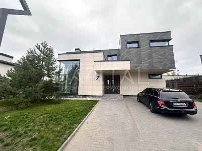 будинок за адресою Грушева вул.