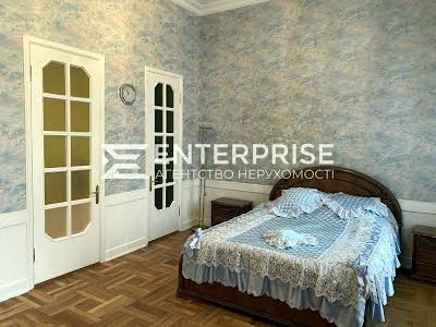квартира за адресою Олександра Кониського вул., 30