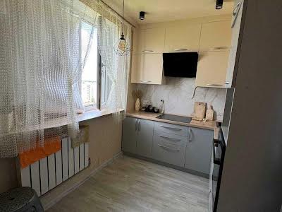 квартира по адресу Героев Труда ул. (Героїв Праці), 31б
