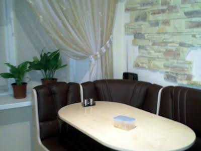 квартира за адресою Бориспільська вул., 9