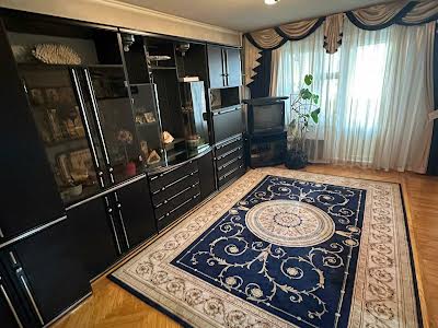 квартира за адресою Драгоманова вул., 3-В