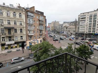 коммерческая по адресу Шота Руставели ул., 1