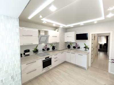 квартира за адресою Сергія Данченка вул., 3