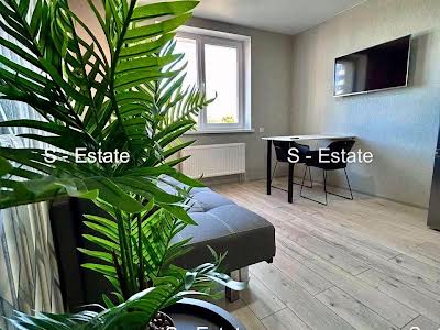 квартира за адресою Борткевича вул., 5