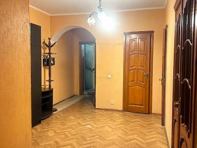 квартира по адресу Анны Ахматовой ул., 16-Б