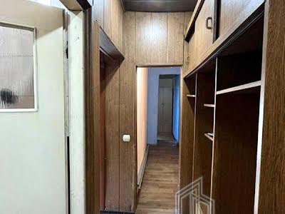 квартира по адресу Авиаконструктора Антонова ул., 12