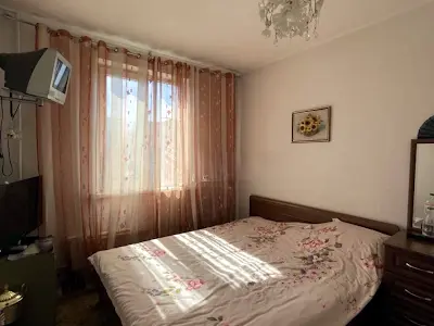 квартира по адресу Метростроителей ул., 27