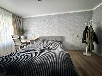 квартира по адресу Донецкая ул., 53