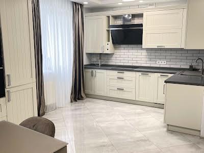 квартира за адресою Сонячна, 30