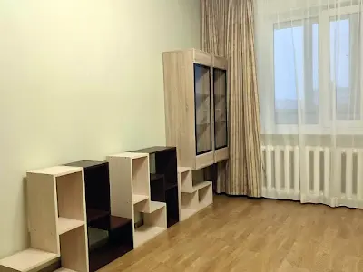 квартира за адресою Йорданська вул. (Лайоша Гавро), 9-Є