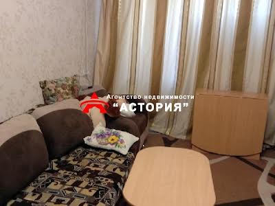 квартира за адресою Стародніпровська вул., 16