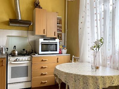 квартира за адресою Велика Васильківська вул. (Червоноармійська), 71/6