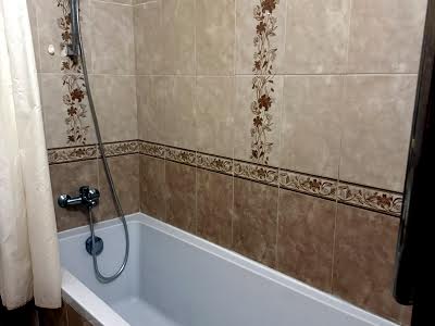 квартира за адресою Здолбунівська вул., 13