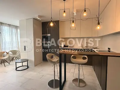 квартира за адресою Практична вул., 2