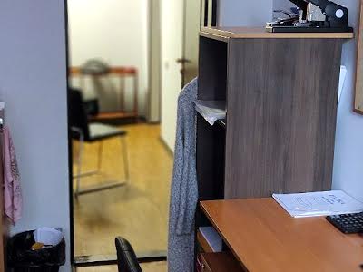 коммерческая по адресу Митрополита Андрея Шептицкого ул. (Анатолія Луначарського), 22А