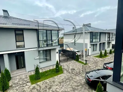 будинок за адресою с. Крюківщина, Ділова вулиця