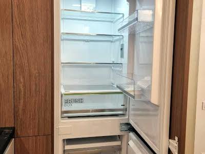 квартира по адресу Салютная ул., 2