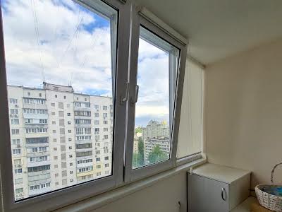 квартира по адресу Митрополита Василия Липковского ул. (Урицкого), 32