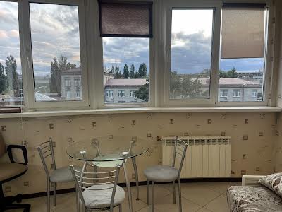 квартира за адресою Вадима Гетьмана вул., 1-Б