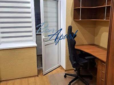 квартира за адресою Шота Руставелі вул., 26