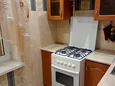 квартира за адресою Сержа Лифаря вул. (Олександра Сабурова), 17