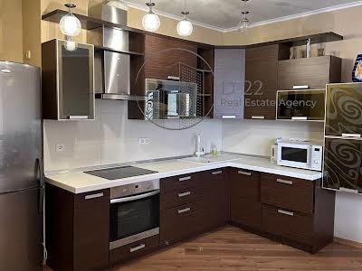 квартира за адресою Драгоманова вул., 31б