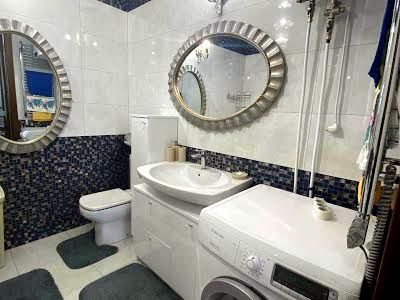квартира за адресою Дмитрівська вул., 80