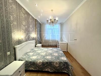 квартира по адресу вул. Жилянська, 118