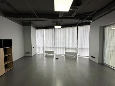 комерційна за адресою Степана Бандери просп. (Московський), 9б