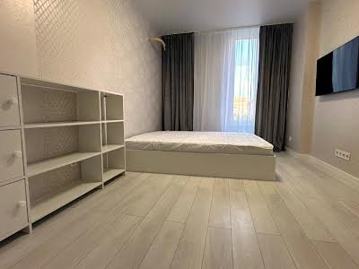 квартира за адресою Регенераторна вул., 4