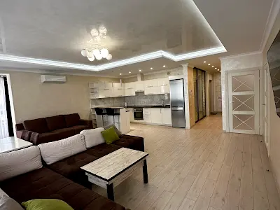 квартира за адресою Зарічна вул., 1-Б