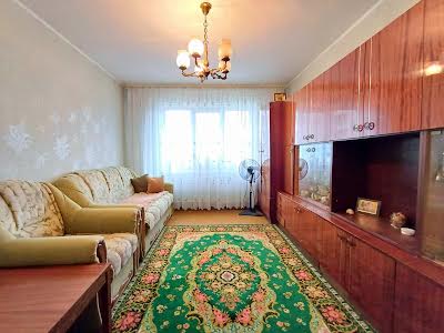 квартира за адресою Володимира Івасюка просп. (Героїв Сталінграду), 61