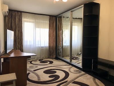 квартира по адресу Киев, Мрии ул. (Академика Туполева), 7Б