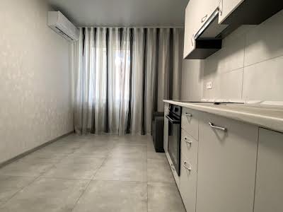 квартира по адресу Одеське шоссе, 18