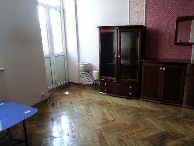 квартира по адресу Лисенка ул., 4