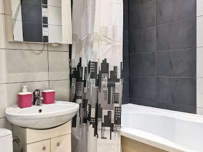 квартира по адресу Елены Телиги ул., 3