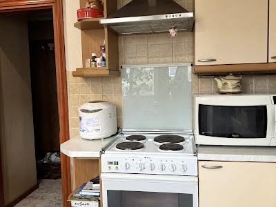 квартира за адресою Академіка Булаховського вул., 24