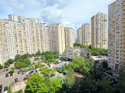 квартира за адресою Дніпровська набережна вул., 25