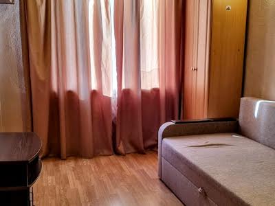 квартира за адресою Київ, Прирічна вул., 19