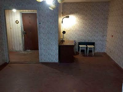 квартира за адресою Автозаводська вул., 5а
