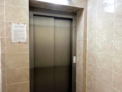 квартира за адресою Дружби вул., 1