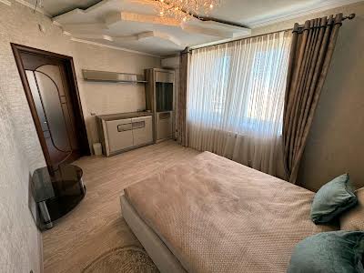 квартира по адресу Миколы Бажана просп., 14