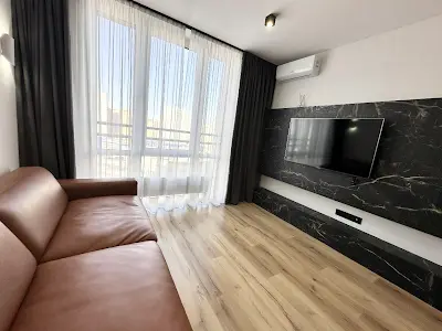 квартира за адресою Дніпровська набережна вул., 18-А