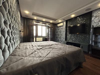 квартира по адресу Киев, Михаила Максимовича ул. (Трутенко Онуфрия), 3д