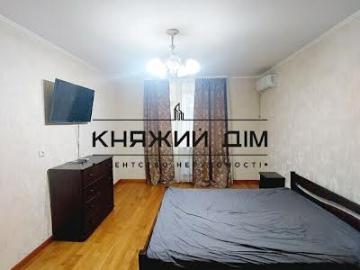 квартира по адресу Авиаконструктора Игоря Сикорского ул. (Танковая), 1