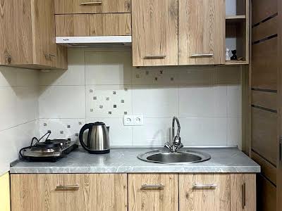 квартира по адресу Джерельная ул., 2а