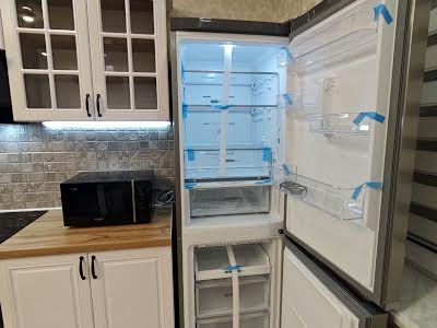 квартира по адресу Драгоманова ул., 4-А