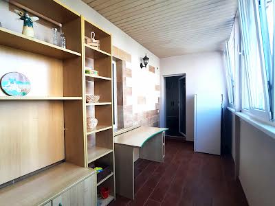 квартира за адресою Володимира Івасюка просп. (Героїв Сталінграду), 22